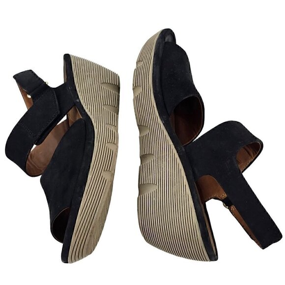 CLARKS Black Suede Hook and Loop Open Toe Sling Back Wedge Platform Sandals 9M - Picture 4 of 9